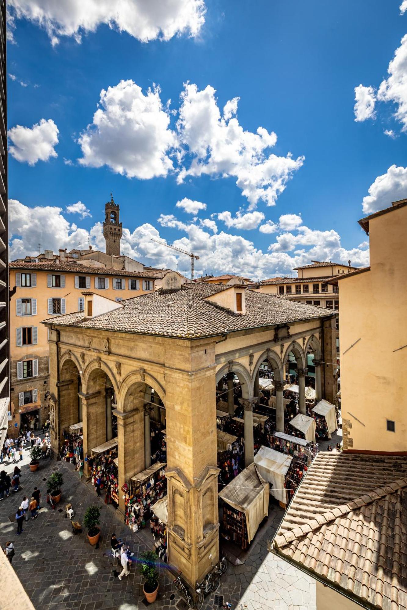 Отель La Loggia Del Porcellino Флоренция Экстерьер фото